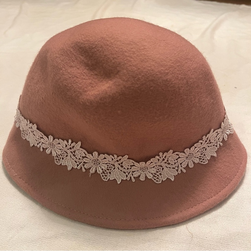 Elegant Pink Lace-Trimmed Women's Hat - Picture 1 of 10